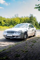 Mercedes-Benz E 220 CDI CLASSIC Classic - Mercedes-Benz E 220 aus 2004: Cdi