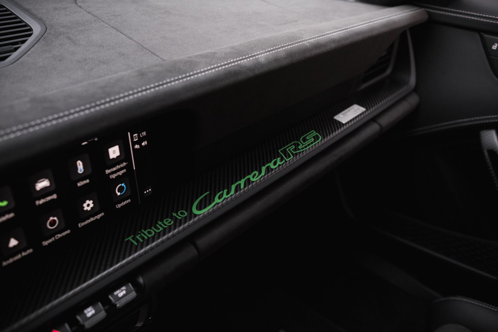 Fahrzeugabbildung Porsche 992/911 GT3 RS-Lift-Weissach-"RS Tribute"-BOSE