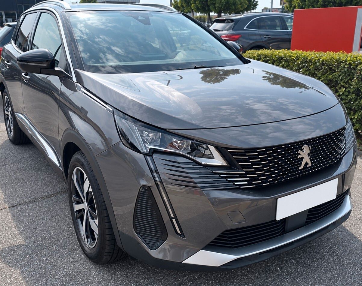 Peugeot 3008 130cv EAT8 GT Pack tetto panoramico imagem 2