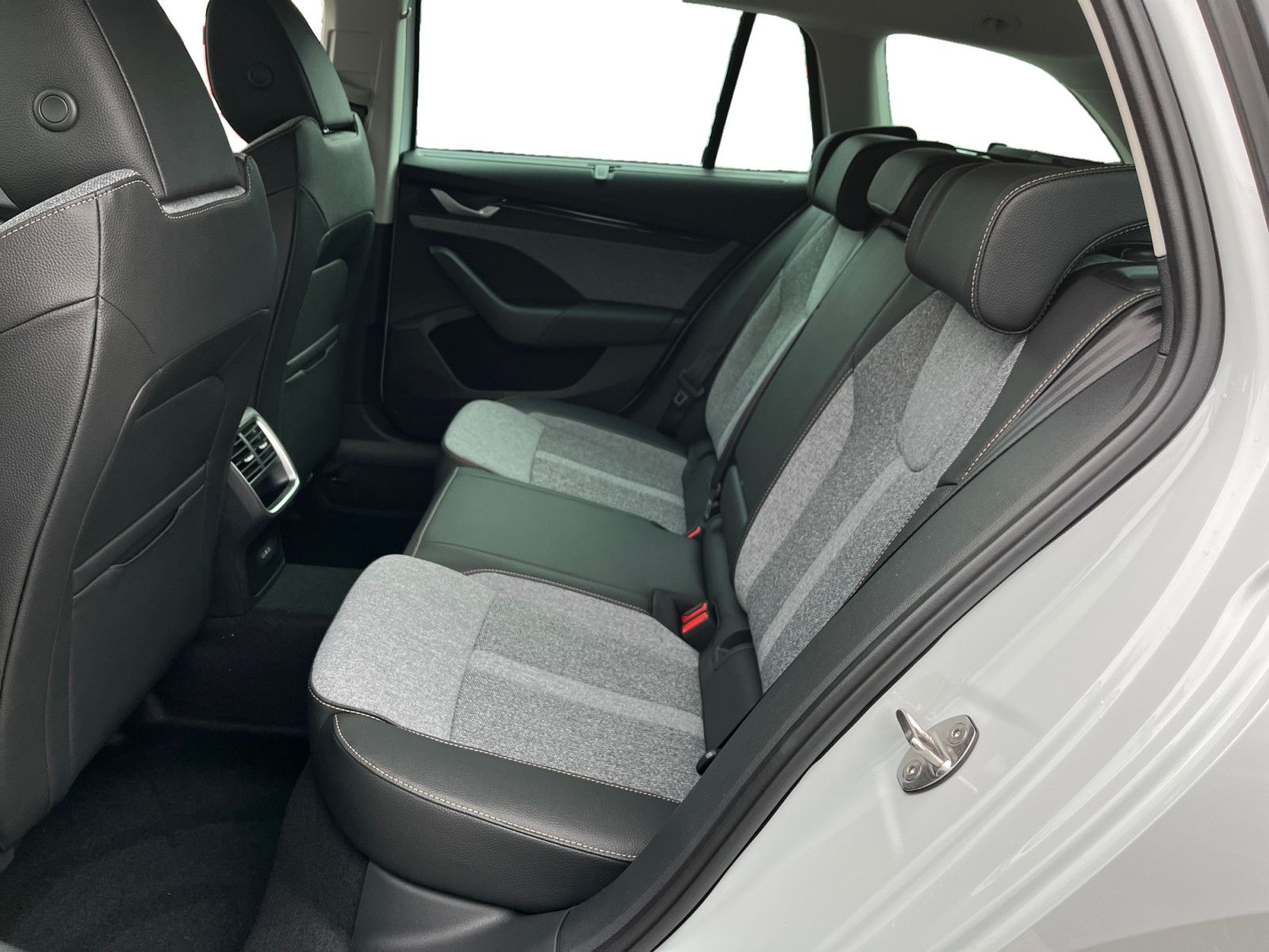 Skoda Octavia - Bild 11