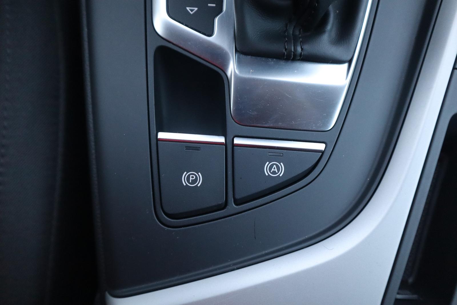 Audi A4 Avant 40 TDI Advanced S-Tronic LED Navi ACC