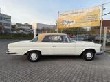 Mercedes-Benz 250 SE/C W111 Coupe BiColor Leder Creme Oldtimer - Mercedes-Benz 250 aus 1966: 250s