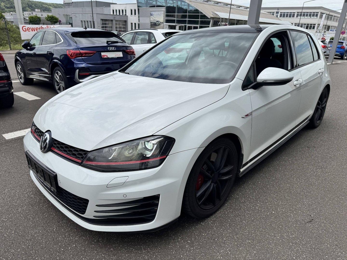 Volkswagen Golf VII GTI Performance*Top-Paket*Panorama*2.H.