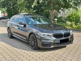 BMW M 540d xD Touring A*M Sport*HuD*20 Zoll*Pano*LED - BMW 540 in Hamburg