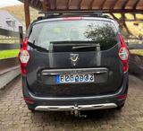 Dacia Lodgy TCe 130 GPF Stepway Plus+AHK+Zusatzfedern+ - Dacia: Van, 7 Sitzer