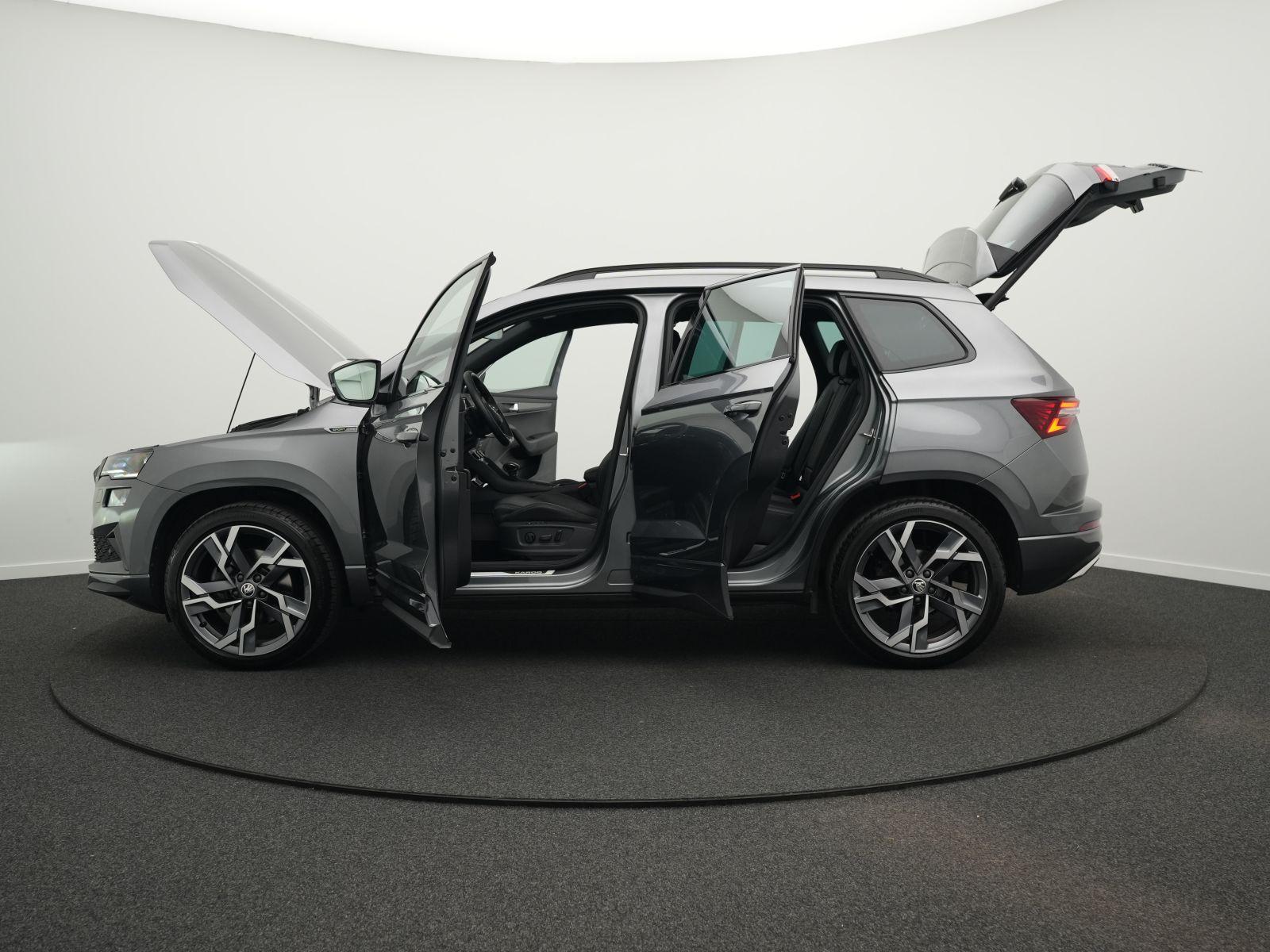 Skoda Karoq Sportline 2.0 TSI 4x4 DSG AHK*LED*NAVI*19"