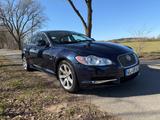 Jaguar XF 3.0 V6 155kW Diesel Luxury Luxury - Jaguar XF in Hamburg