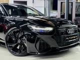 Audi RS6 DYNAMIC 4.0 TFSI quattro*22"*HD-MATR.*RS AGA - mit Benzin-Antrieb: Allradantrieb, Kombi