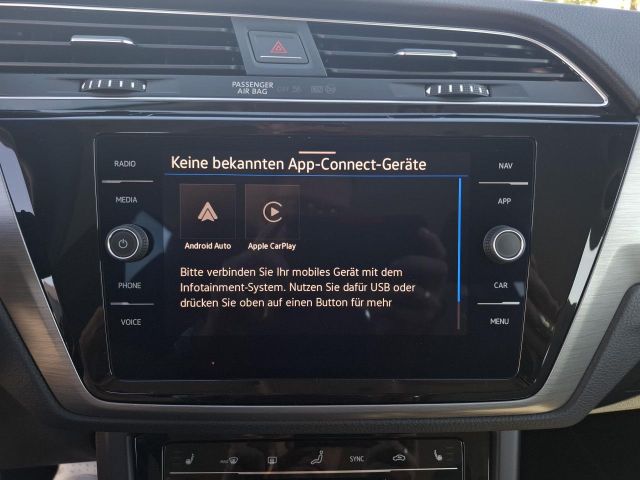 TOURAN 1.5 TSI COMFORTLINE NAVI+APP+7 SITZE+PDC