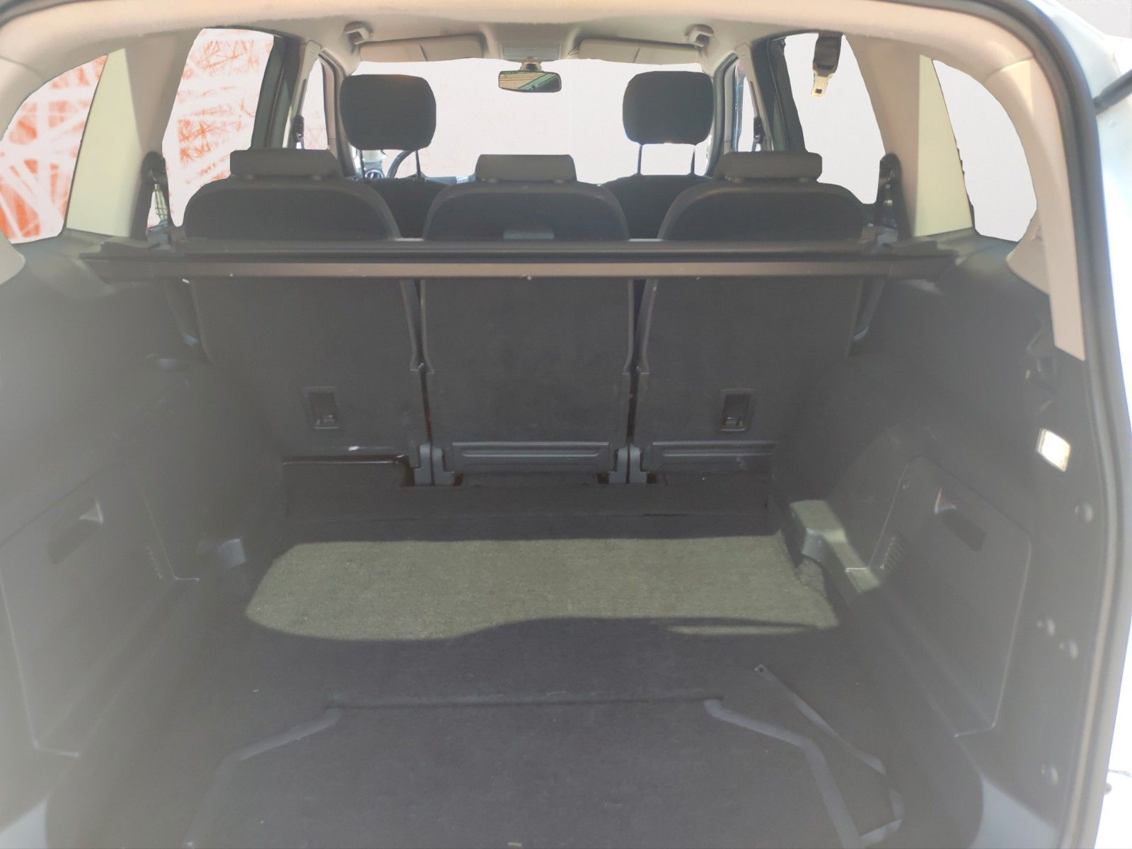 Fahrzeugabbildung Ford S-Max Titanium ! PDC ! XENON ! ele. Sitz ! TOUCH