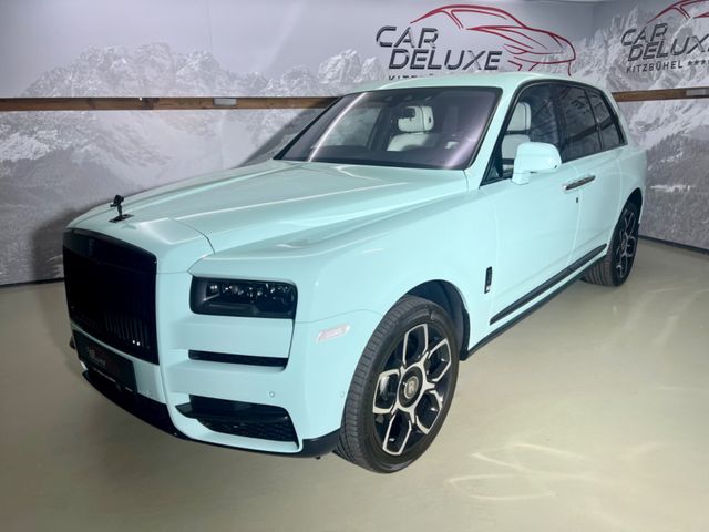 Rolls-Royce Cullinan Black Badge/Sagano Green/Special Color