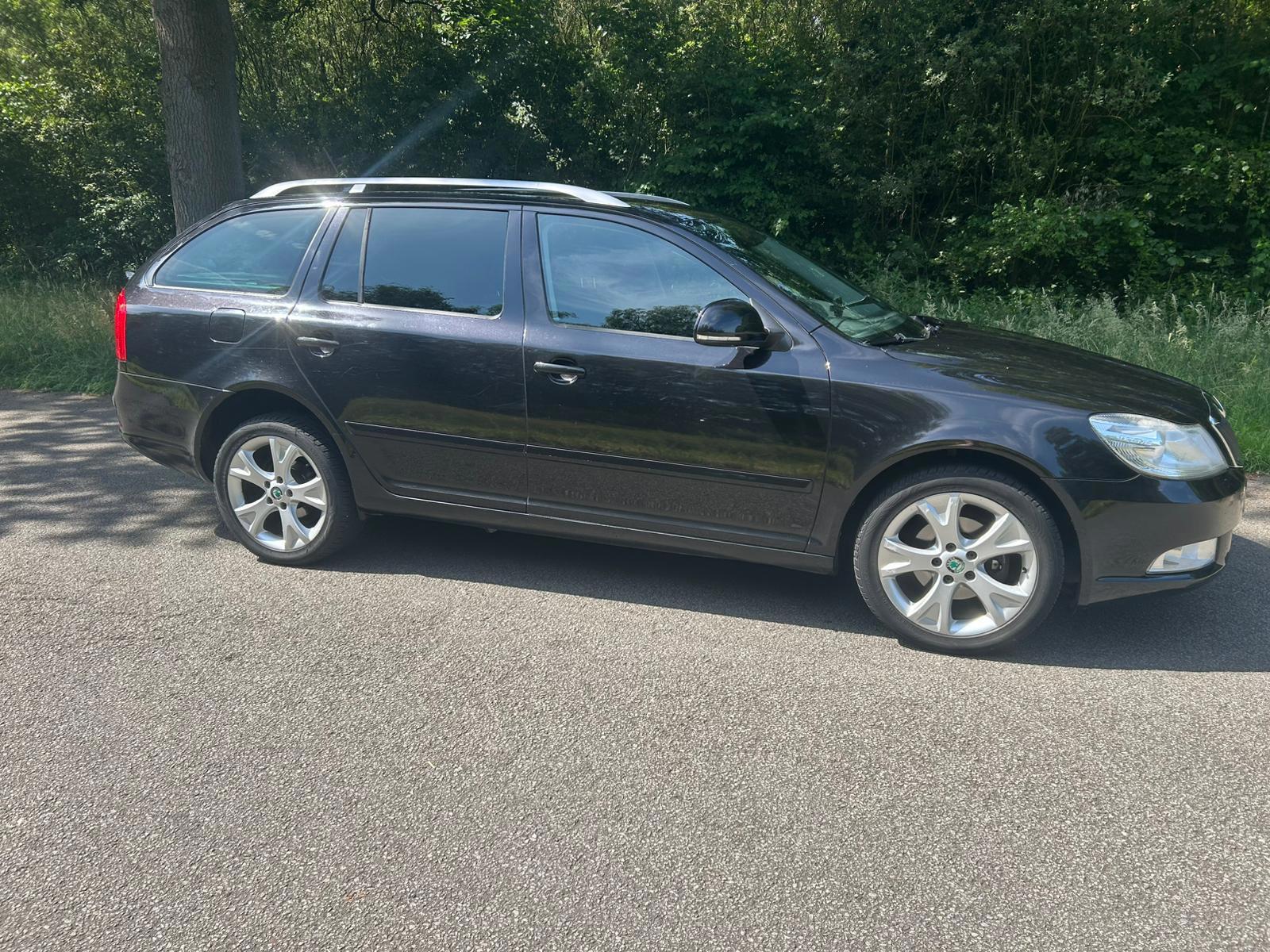 Skoda Octavia 2011 — photo 5