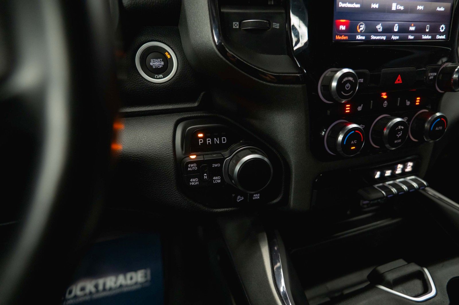 Fahrzeugabbildung Dodge RAM 5.7 V8 HEMI 4x4 Built to Serve AXLE LOCK FOX