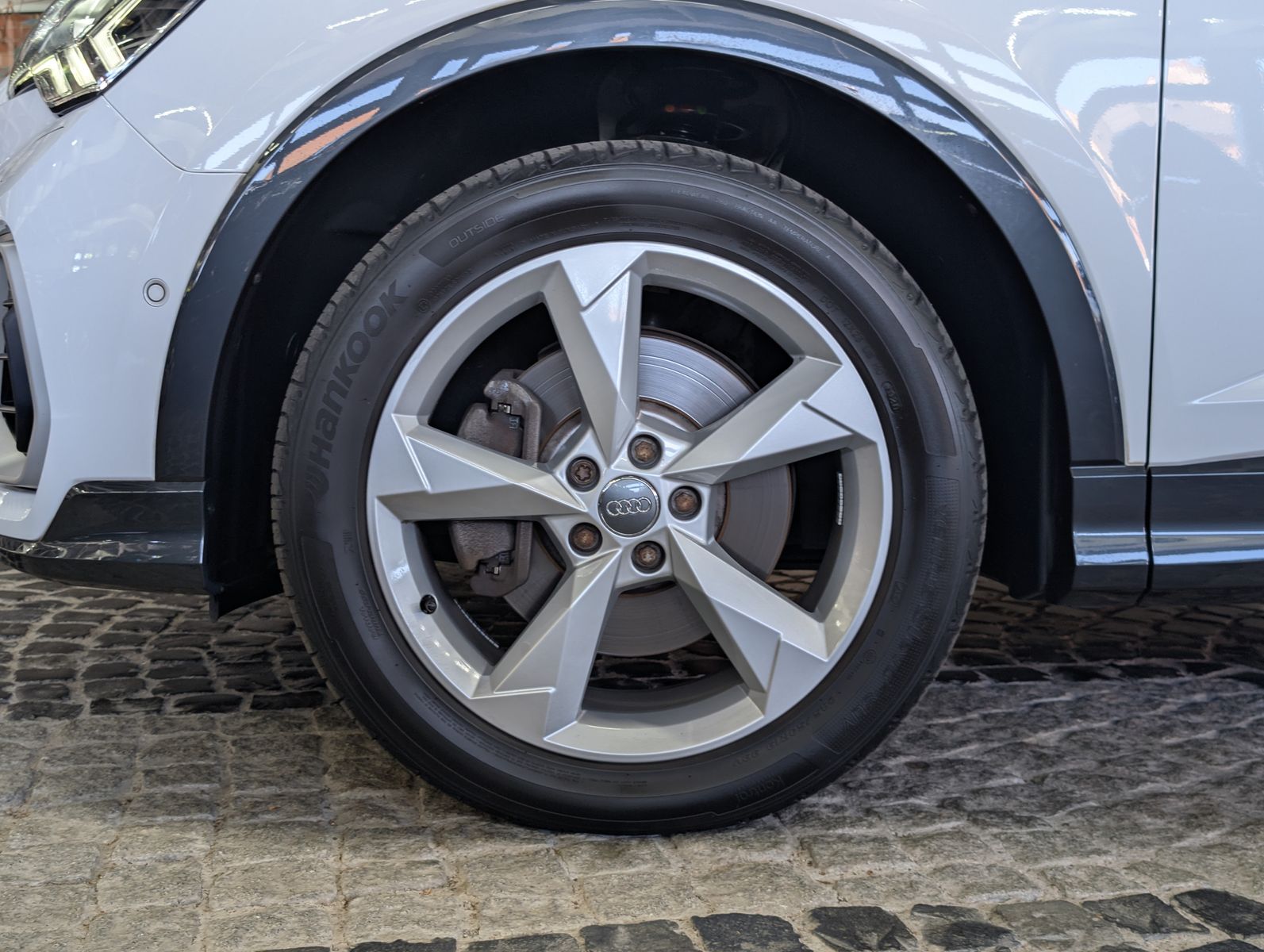 Fahrzeugabbildung Audi Q3 Sportback 40 TDI 3x S line LEDER ACC AHK 360°