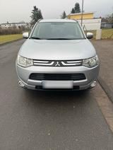 Mitsubishi Outlander Cleartec Invite 4WD TOP - Mitsubishi Outlander Invite mit Diesel-Antrieb