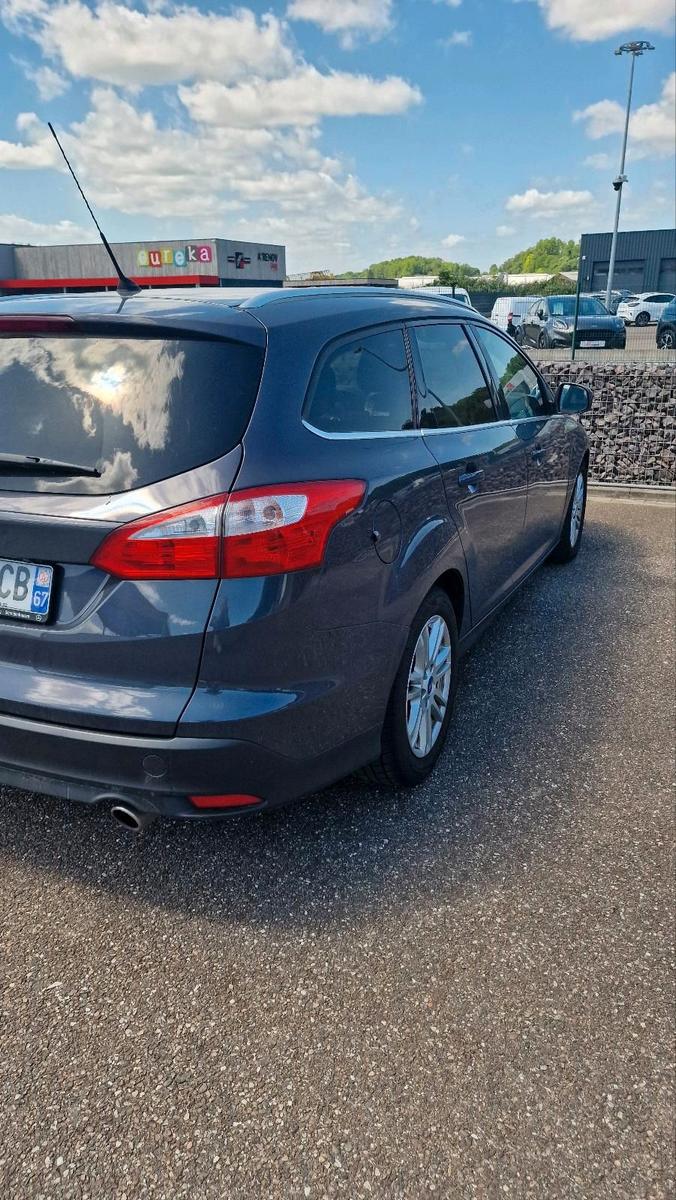 Ford Focus 2012 — photo 6