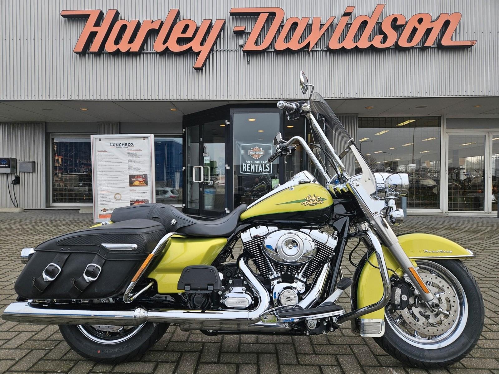 Harley-Davidson FLHRC Road King Classic