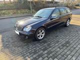 Mercedes-Benz C220 CDi, 189tkm, Tempomat etc. - Mercedes-Benz C 220 aus 2005