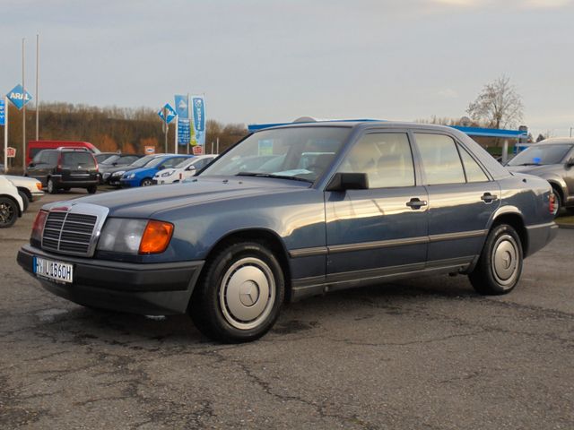 Mercedes-Benz 230   W124    H-Zulassung