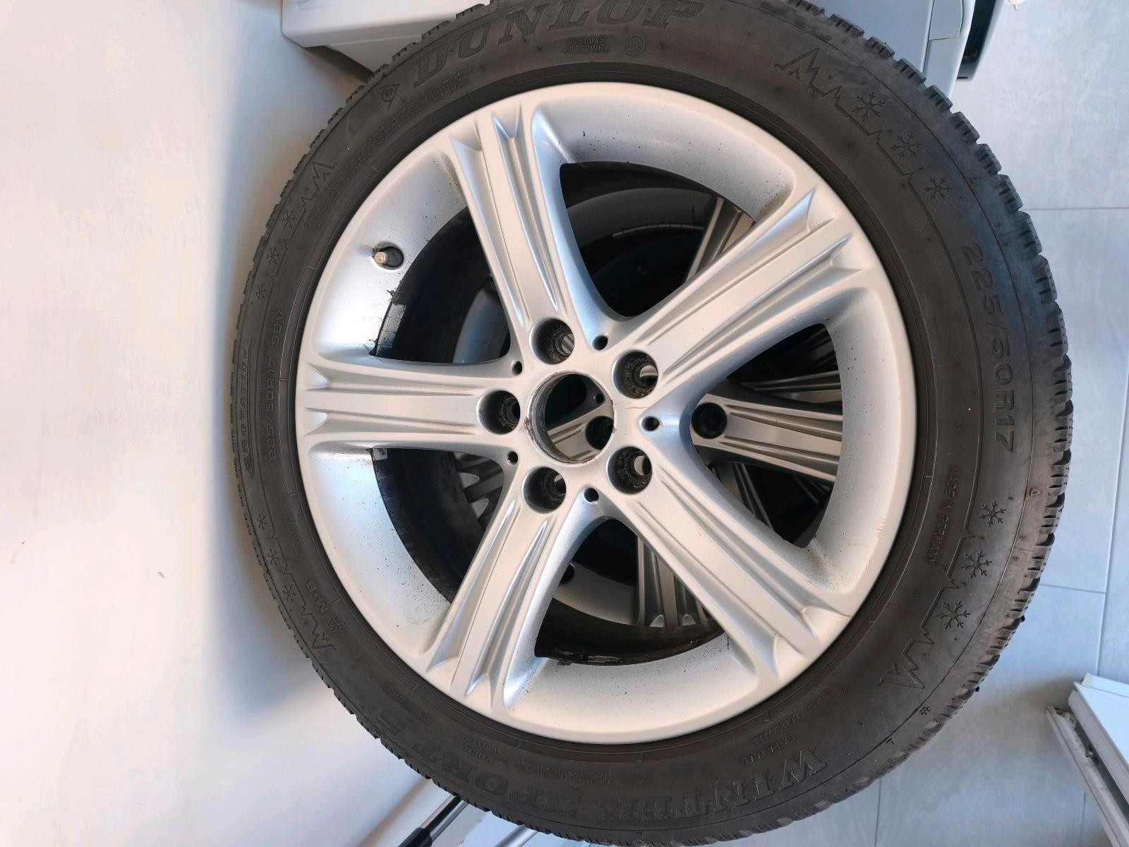 BMW 320 2012 — photo 9