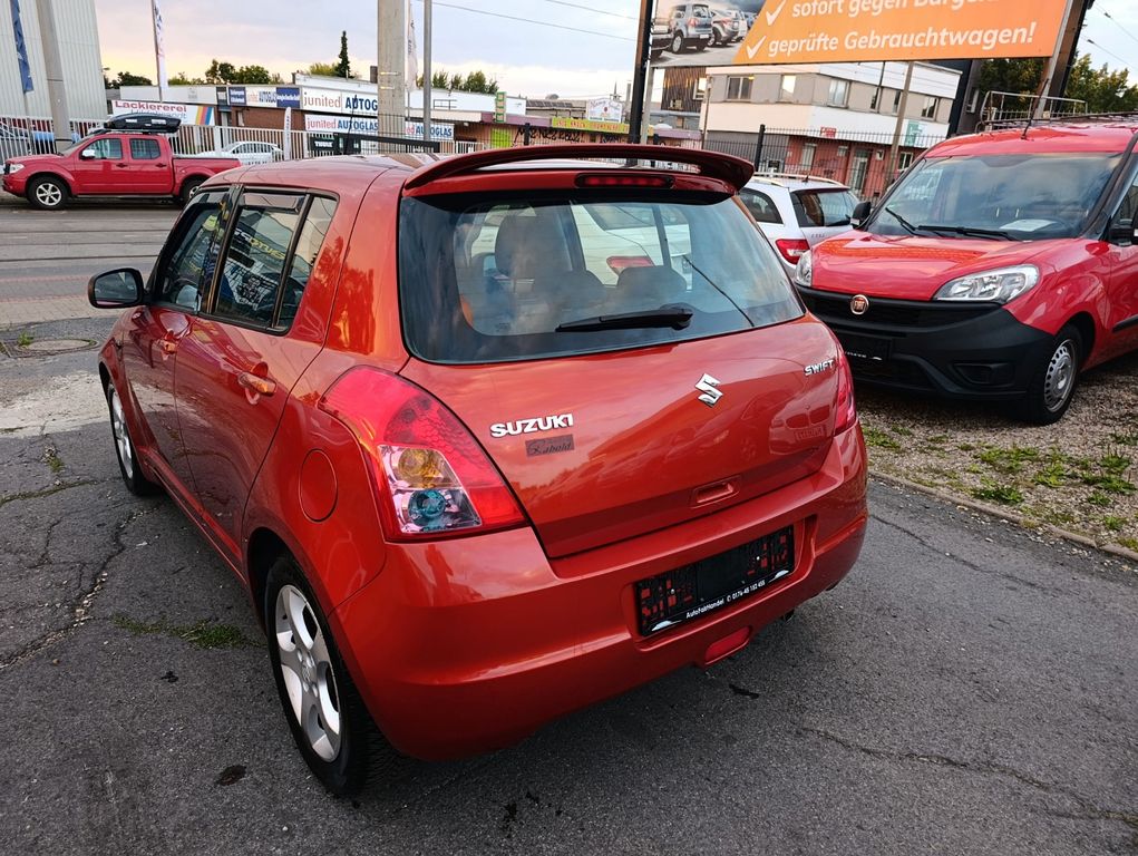 Suzuki Swift Lim. Club*NAVI*APPLE CAR PLAY*DAB*KLIMA*