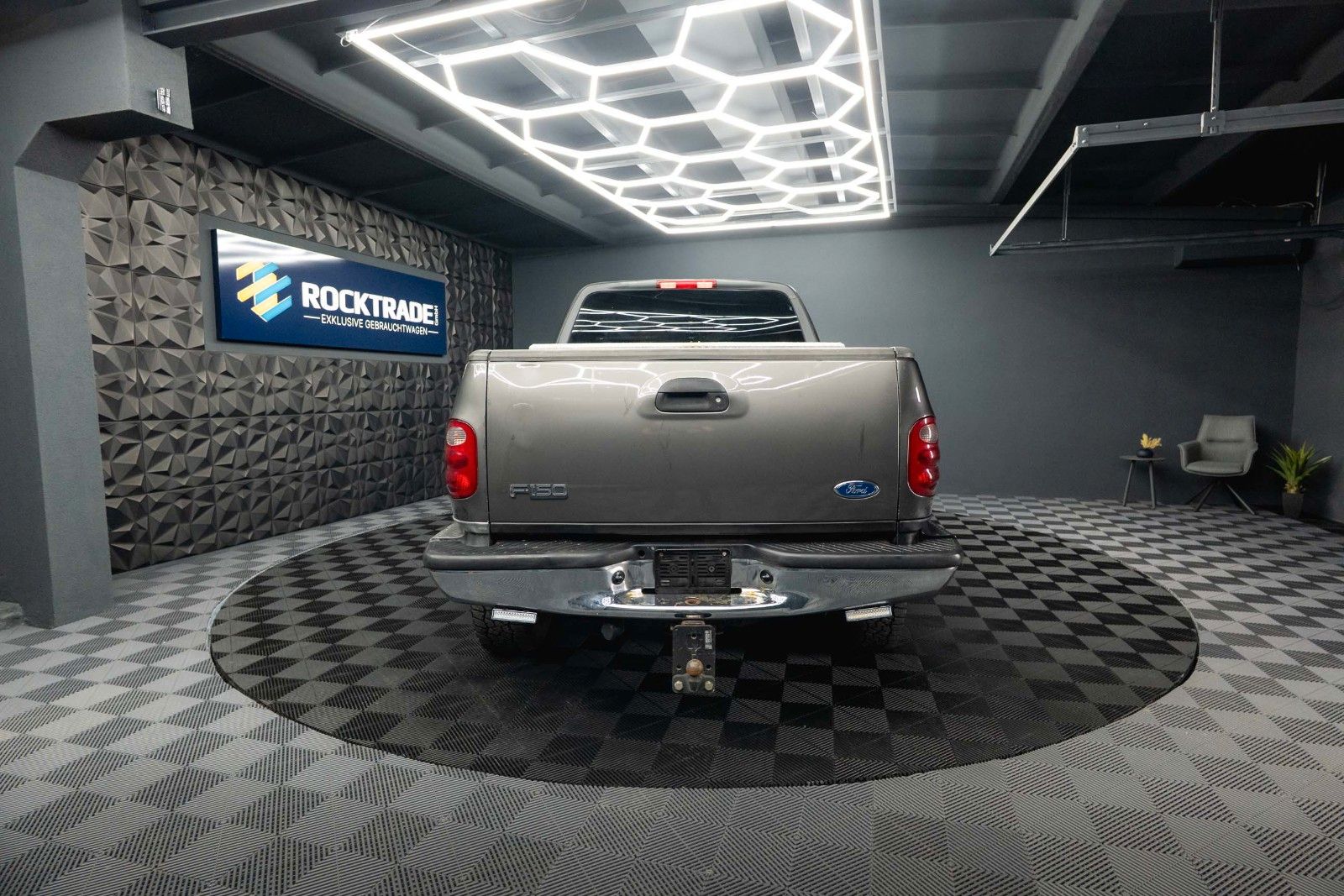 Fahrzeugabbildung Ford F150 5.4L V8 4x4 Triton SuperCab *LKW*AHK 3000kg