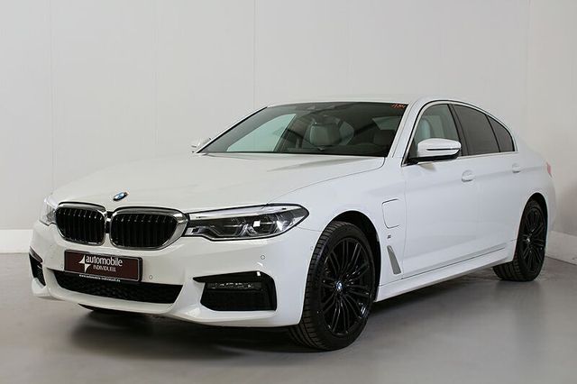 BMW 530e iPerformance M Sportpaket LED Hifi AHK HuD