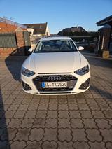 Audi A4 40 TFSI S line LED Virtual Cockpit - Audi A4: Weiß, Kombi, Line