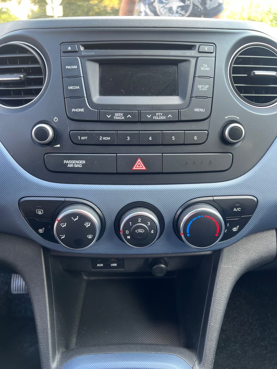 Fahrzeugabbildung Hyundai i10 FIFA World Cup Edition *1.HAND*