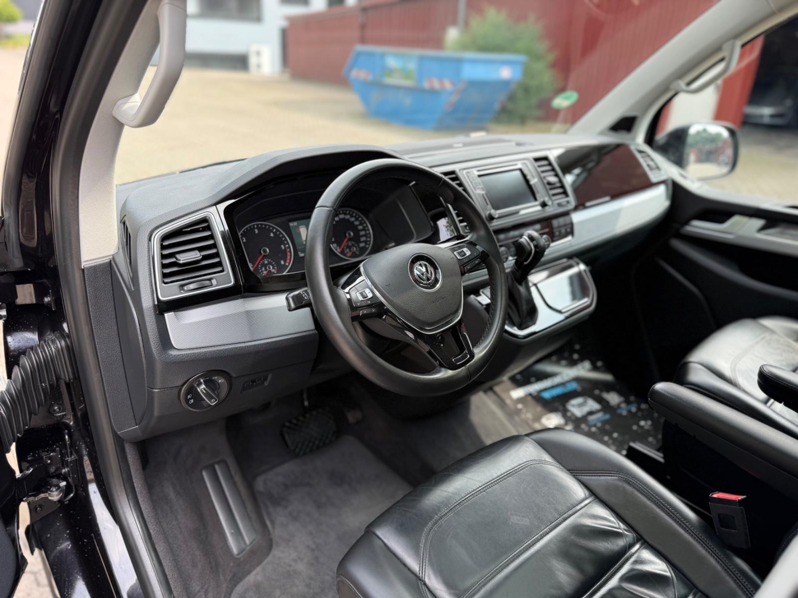 Volkswagen T6 Transporter Bus Multivan Highline 4Motion