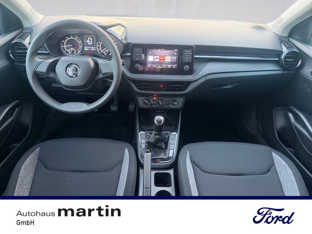 Fahrzeugabbildung SKODA Fabia 1.0 Active KLIMA PDC SHZ LED SCHEINWERFER