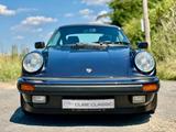 Porsche 911 Coupe  Carrera 3.2 G50 - Porsche aus 1987: 911 Carrera