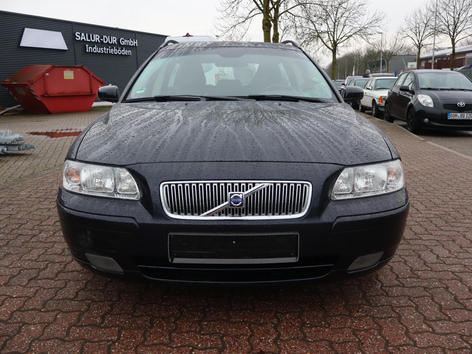 Volvo V70 D5 AWD Momentum