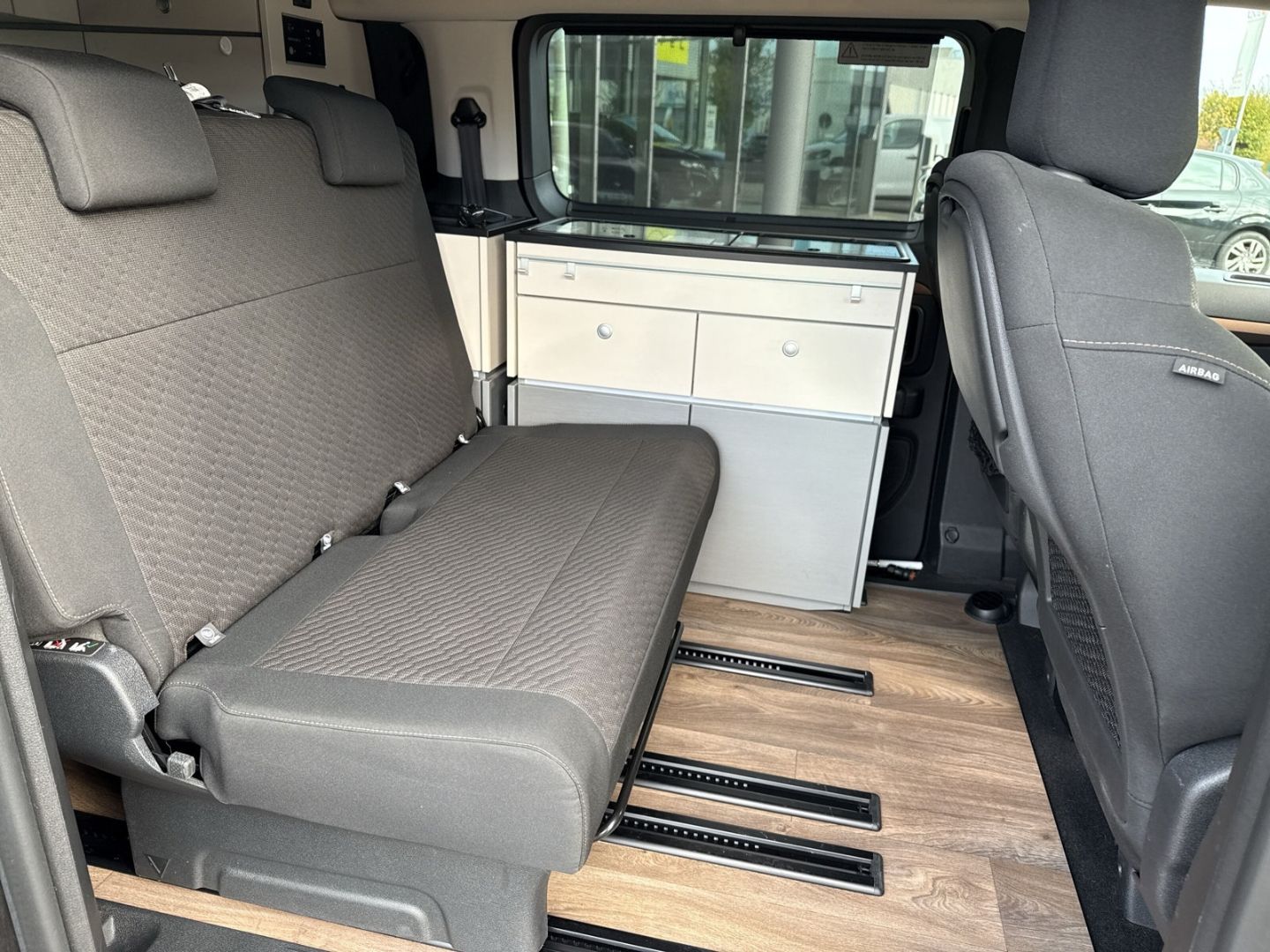 Fahrzeugabbildung Crosscamp Camper Van Flex Faltdach HUD StandHZG AHK-abnehm