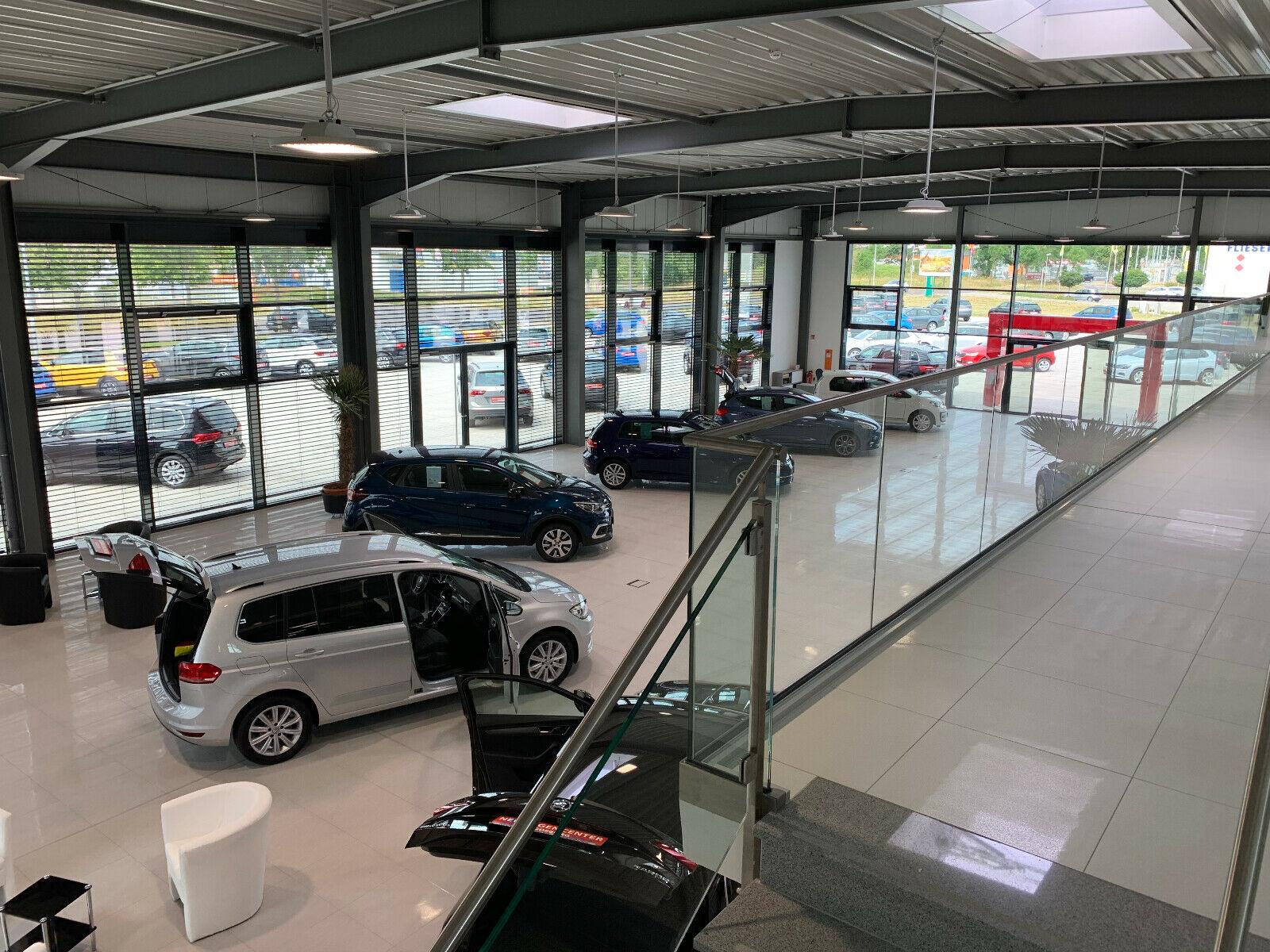 showroom-image-main
