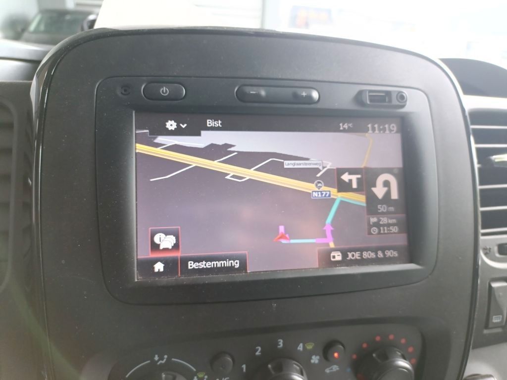 Fahrzeugabbildung Opel Vivaro L2H1 NAVI/LED/PDC/KLIMA/TEMPOMAT