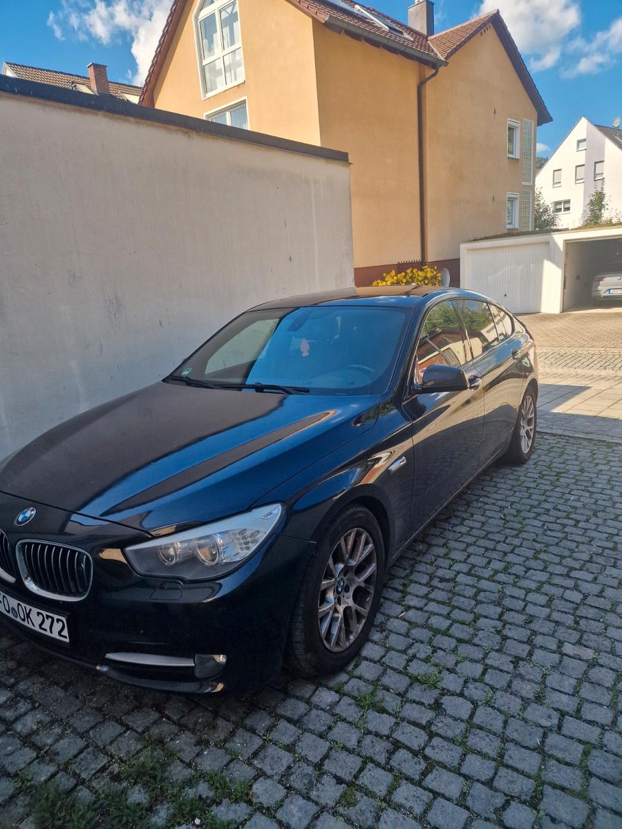 BMW 530i -