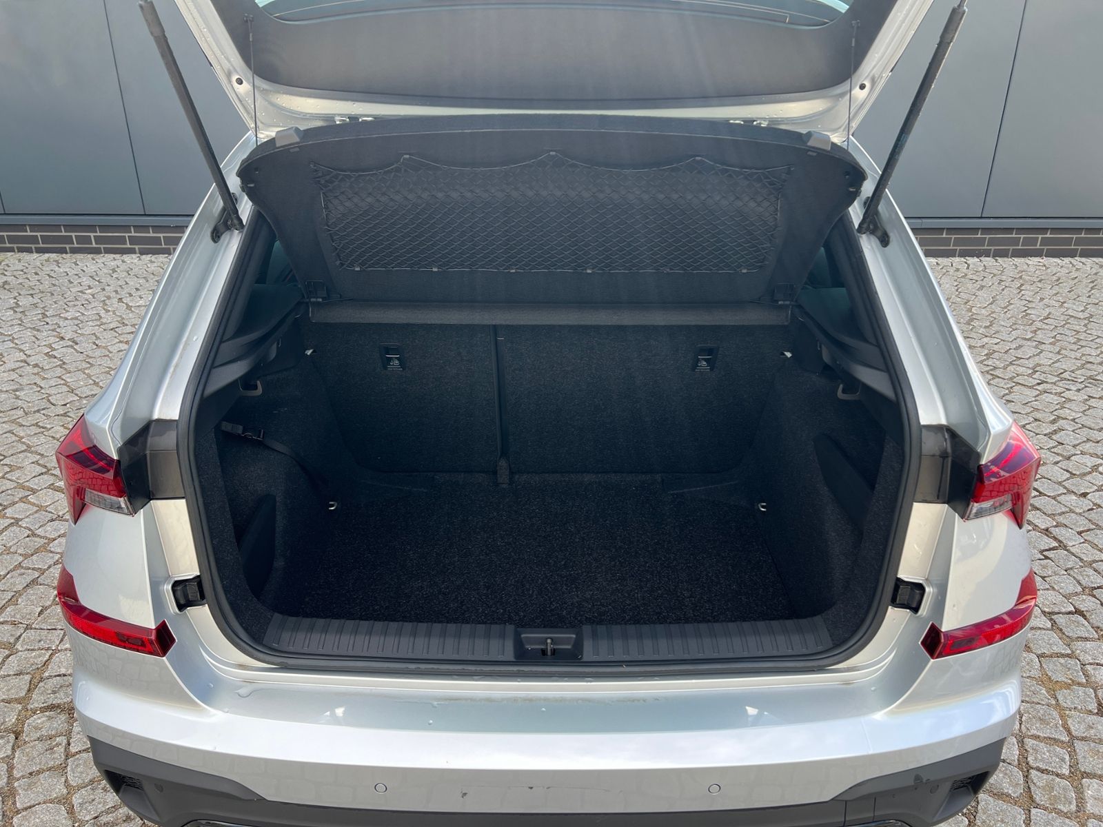 Fahrzeugabbildung SKODA Kamiq Monte Carlo 1.0 TSI DSG *Matrix-LED, ACC,