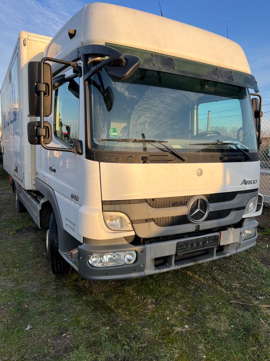 Mercedes-Benz Atego 818 Klima 2xBett TÜV Neu