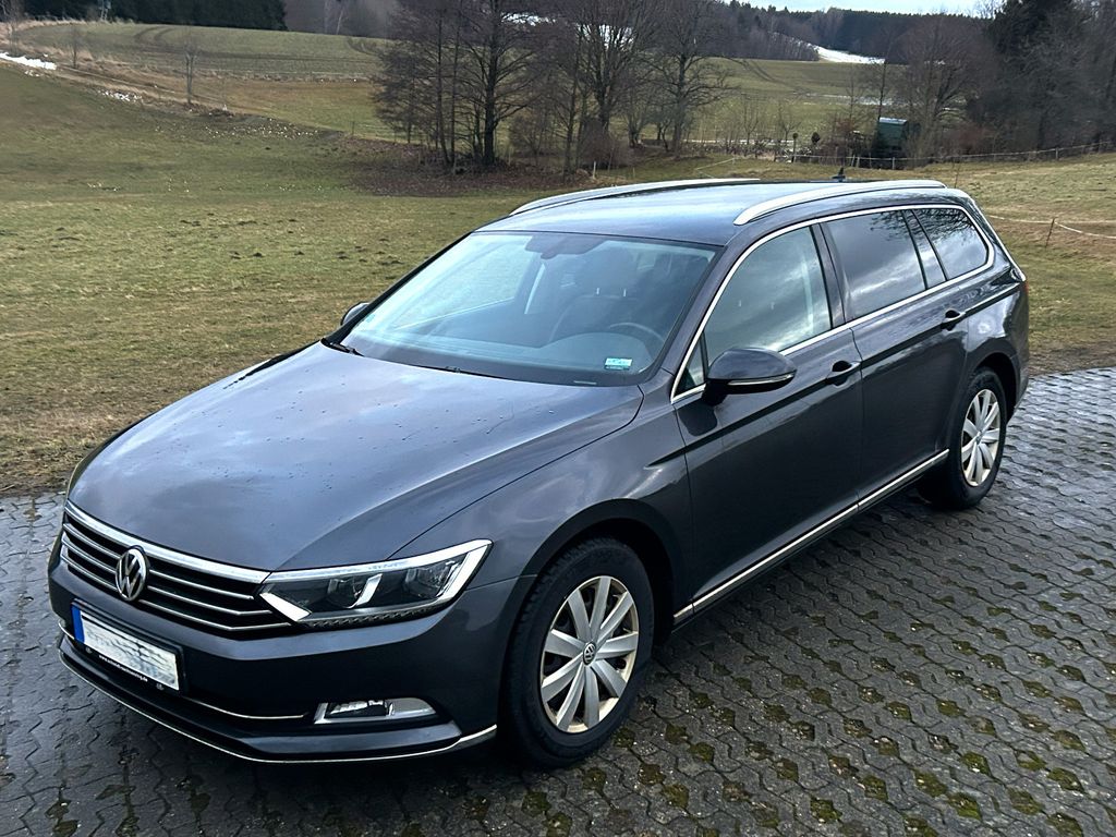 Image of Volkswagen Passat Variant