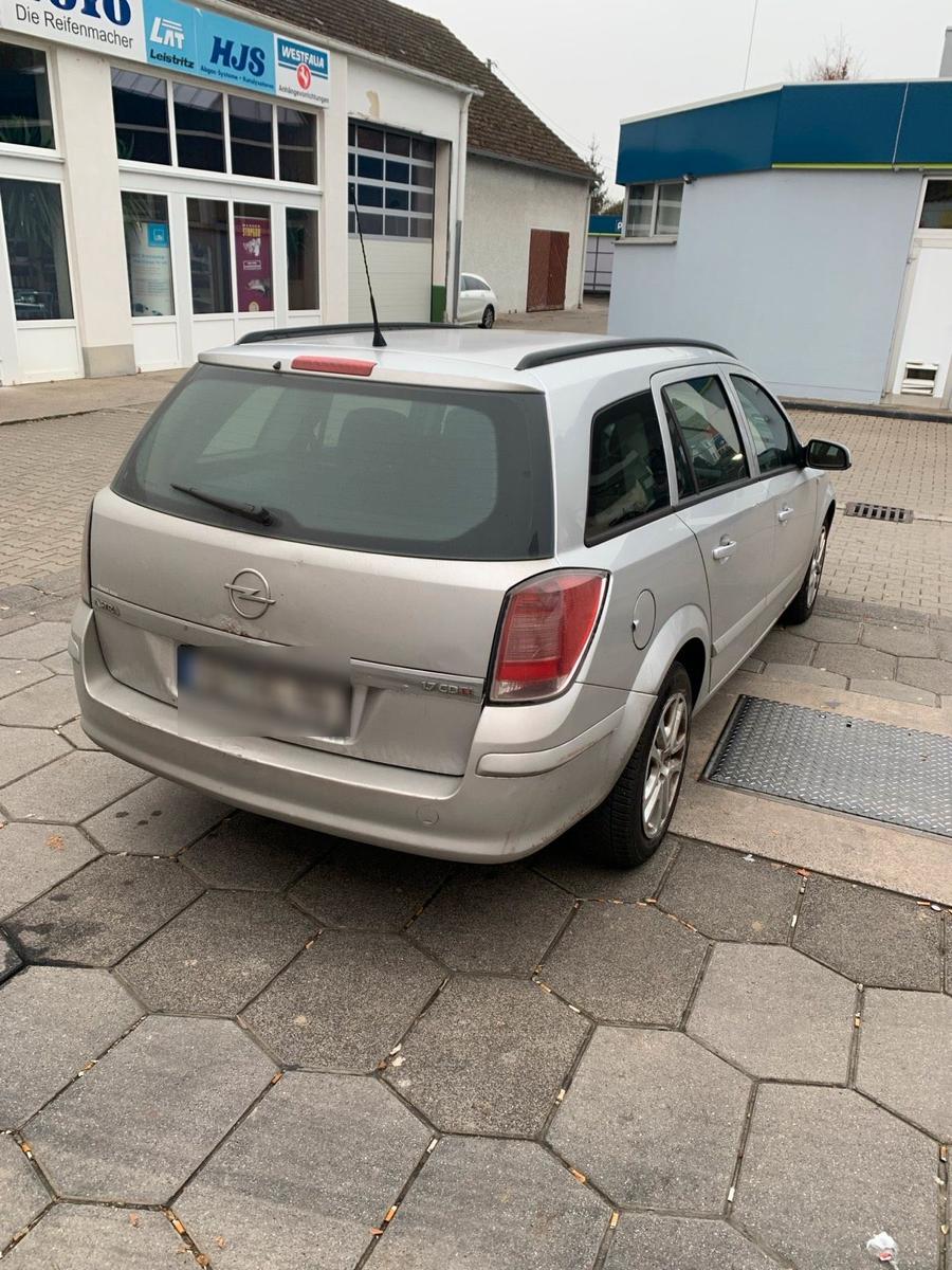 Opel Astra 2006 — photo 6