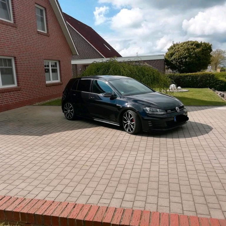 Image of Volkswagen Golf