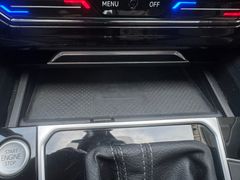 VW Arteon 2.0 TDI SB R-Line 4M*PANO*360*ACC*DCC* VW Arteon 2.0 TDI SB R-Line 4M*PANO*360*ACC*DCC*