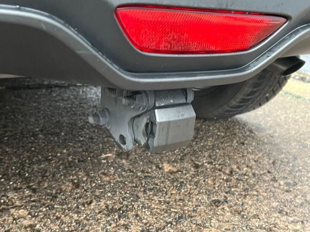 Fahrzeugabbildung Toyota C-HR 1.8 Hybrid Lounge Allwetter*Alu*AHK*Winterp