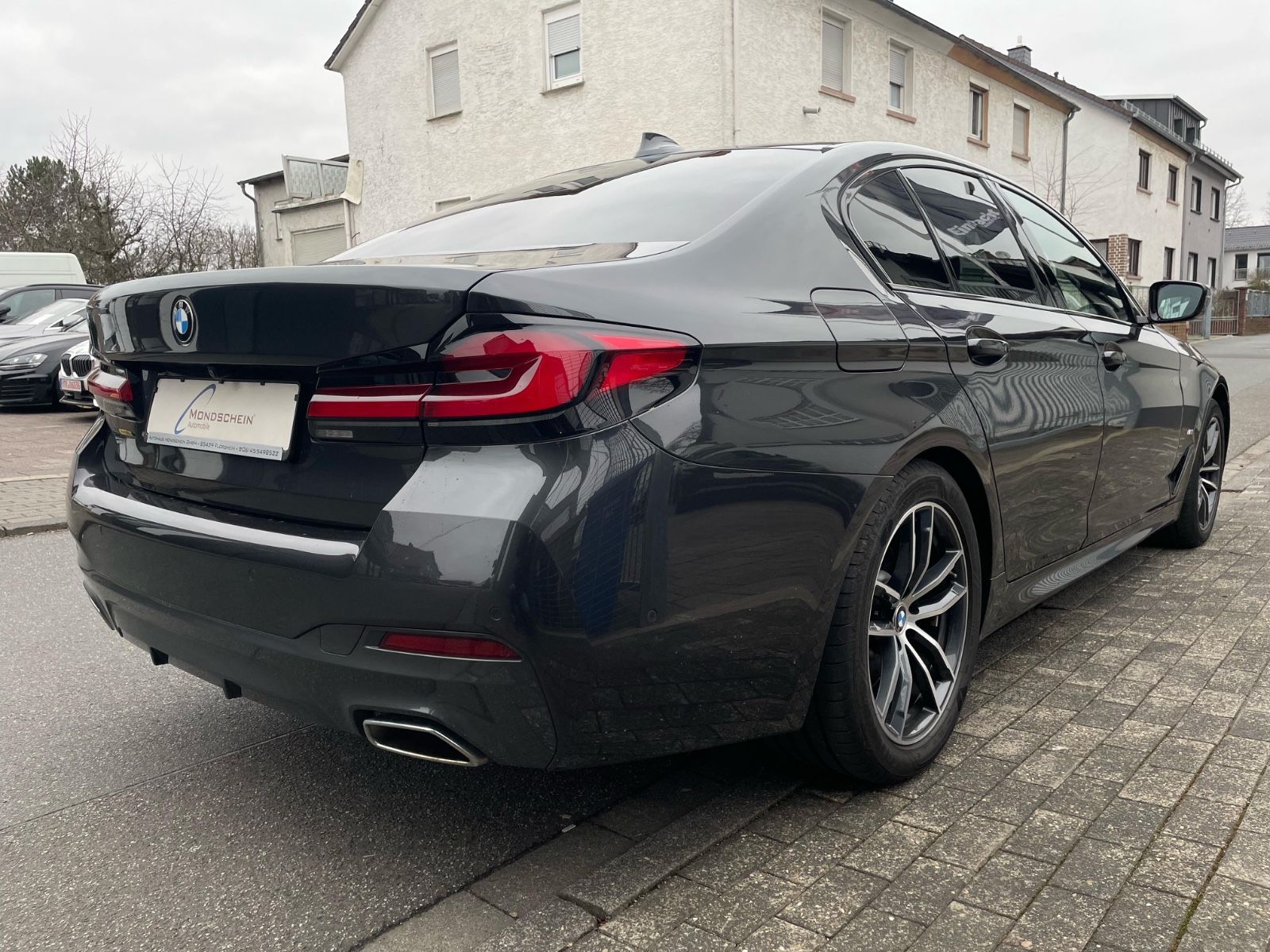 Fahrzeugabbildung BMW 530i Facelift |M Sport|Business|Cockpit+|Privacy