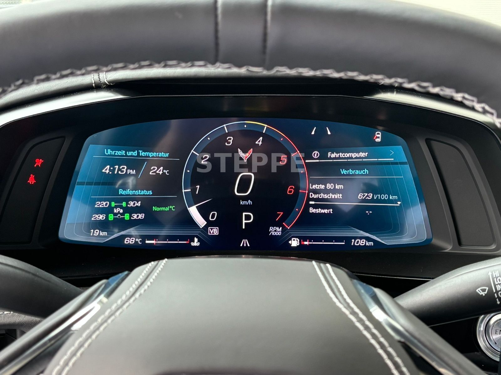 Corvette C8 Stingray Convertible 3LT Europamodell STEPPE