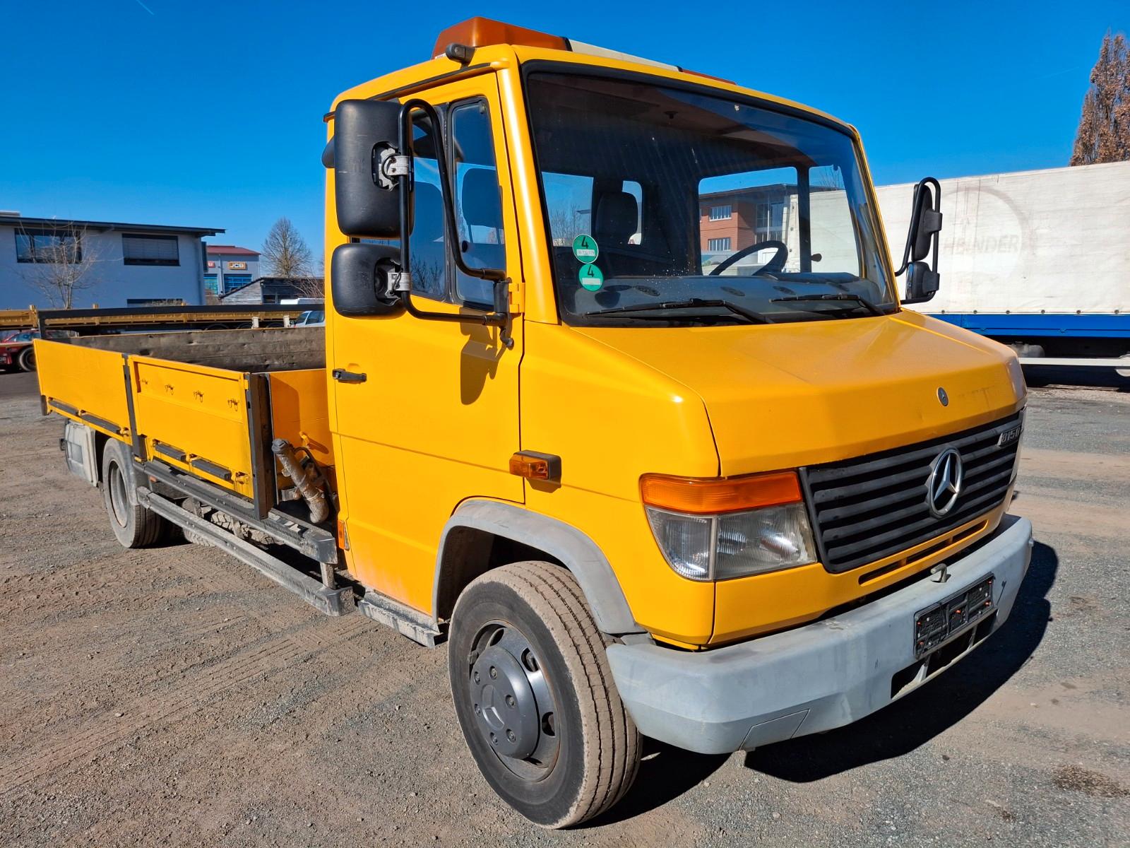Mercedes-Benz Vario 815 D Pritsche  Ohne Kran !!! EURO 4