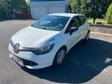 Renault Clio Expression 1.2 16V 75 Expression - Renault Clio: Expression 16v