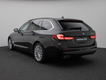Fahrzeugabbildung BMW 530e Tour HUD Laser Sportsitz Komfortzugang
