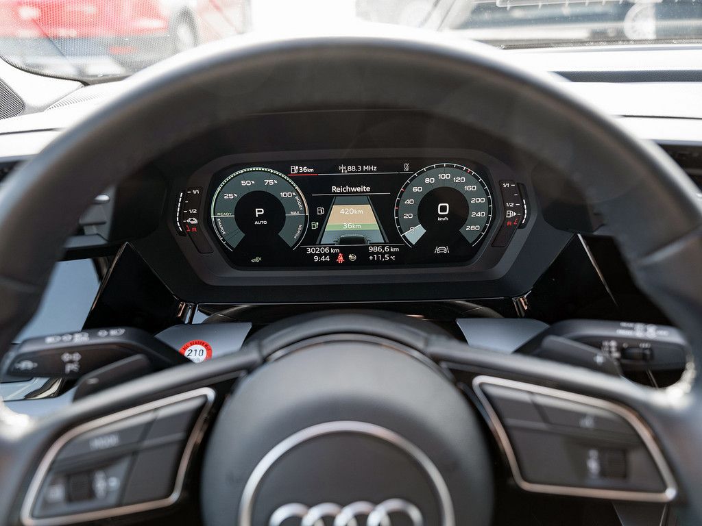 Fahrzeugabbildung Audi A3 Sportback 40 TFSI e LED SMARTPHONE INTERFACE